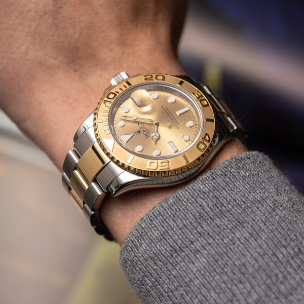 rolex yachtmaster gold on wrist