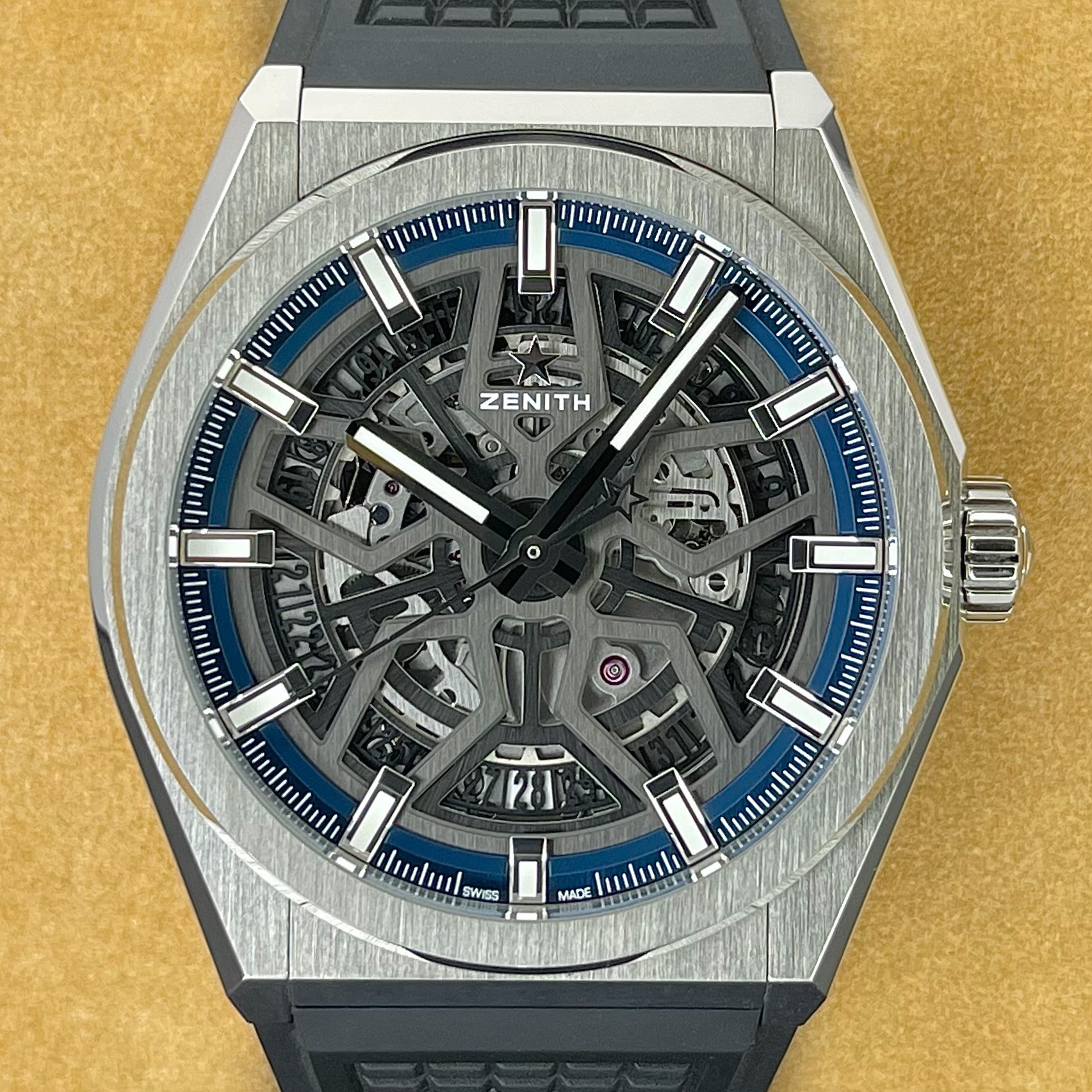 Zenith Defy Classic Titanium